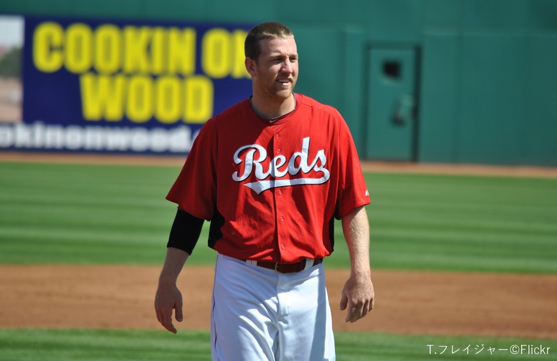 Mets' Todd Frazier's EPIC inning pitching (Knuckeballs, 50 MPH pitches,  goes 1-2-3 with a K!) 